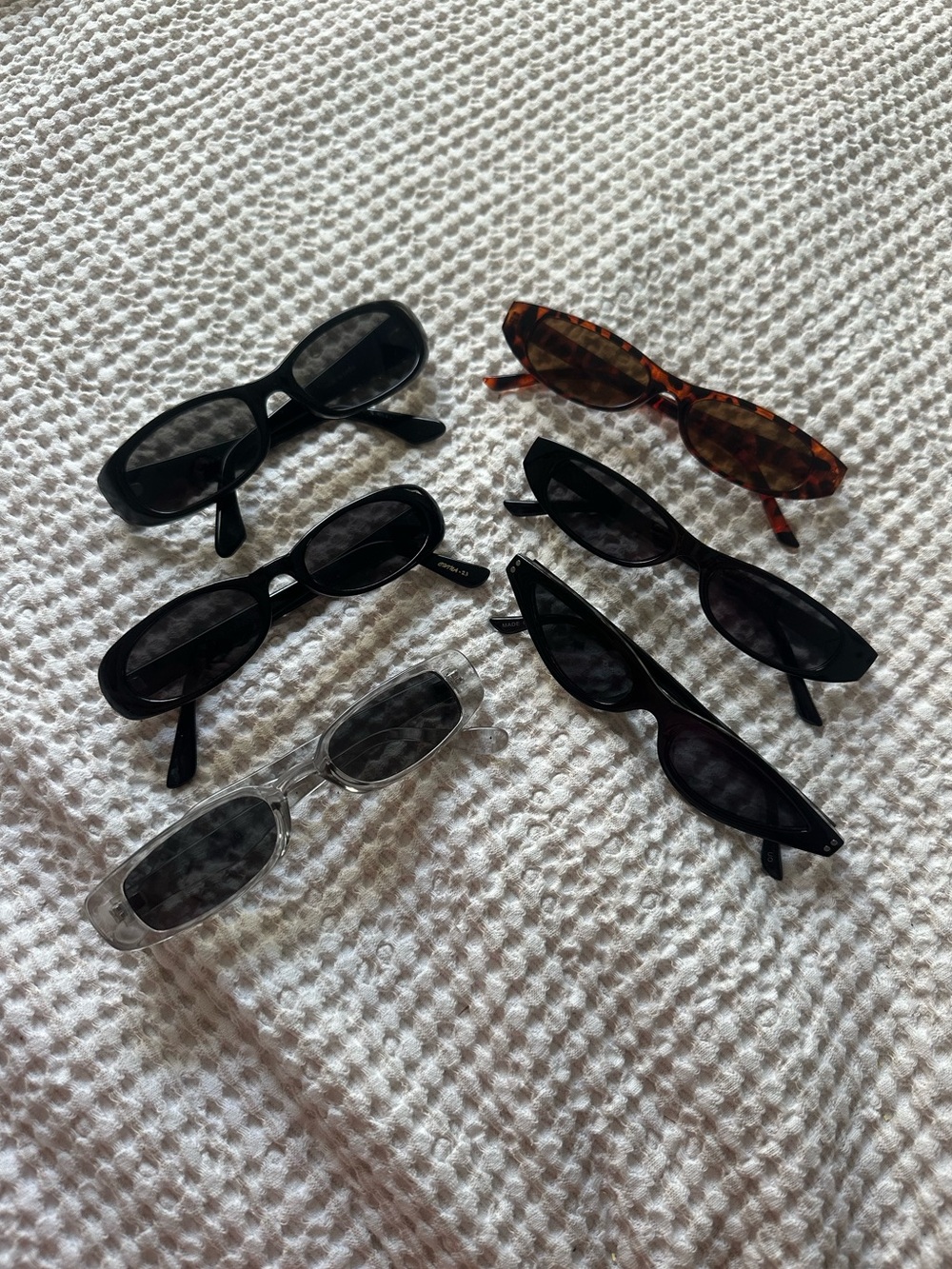 Lot of SIX Trendy Narrow Frame Sunglasses